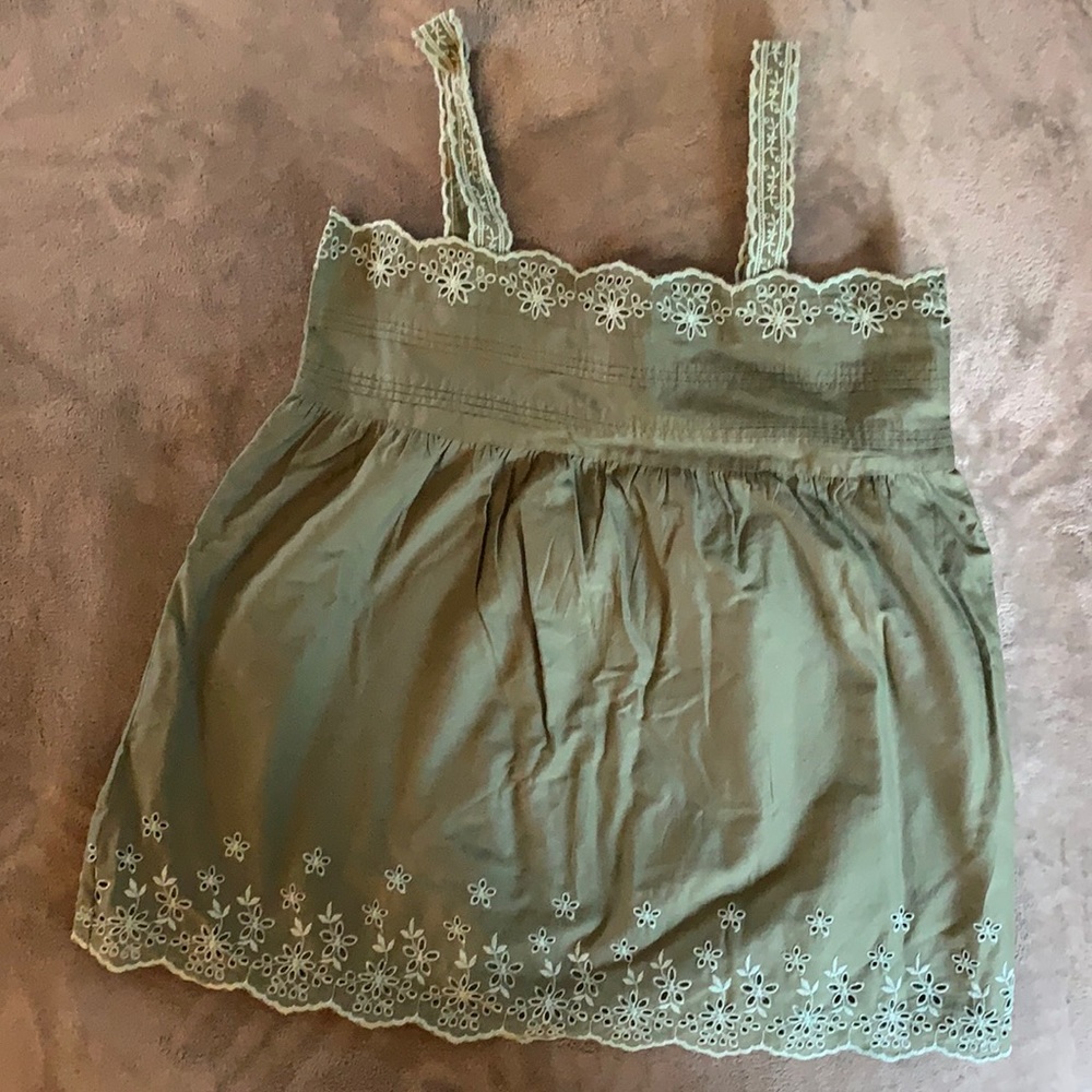 NWOT Gap Kids tank top size 14-16